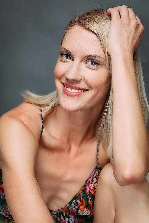 Lauren Lee Smith