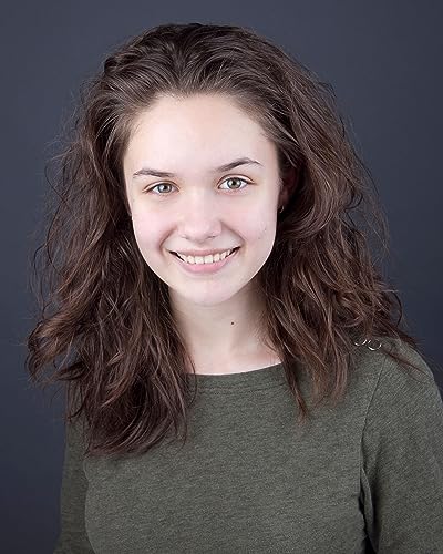 Julia Scarlett Dan