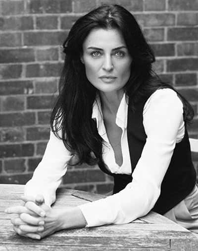 Lyne Renée