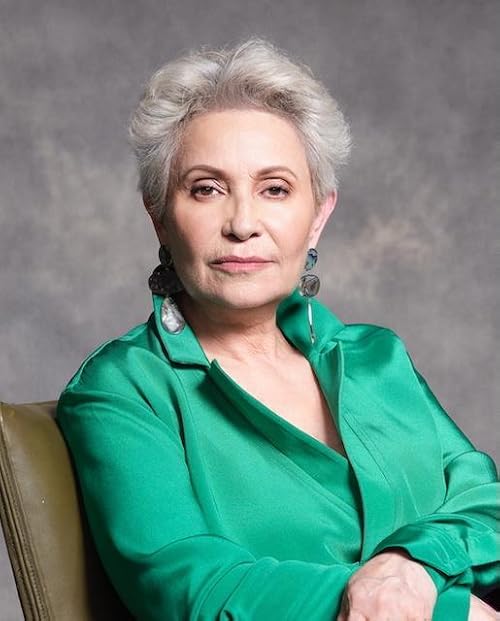 Adriana Barraza